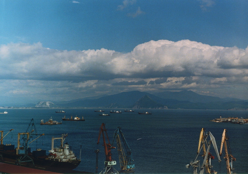 Nakhodka Bay-web.jpg